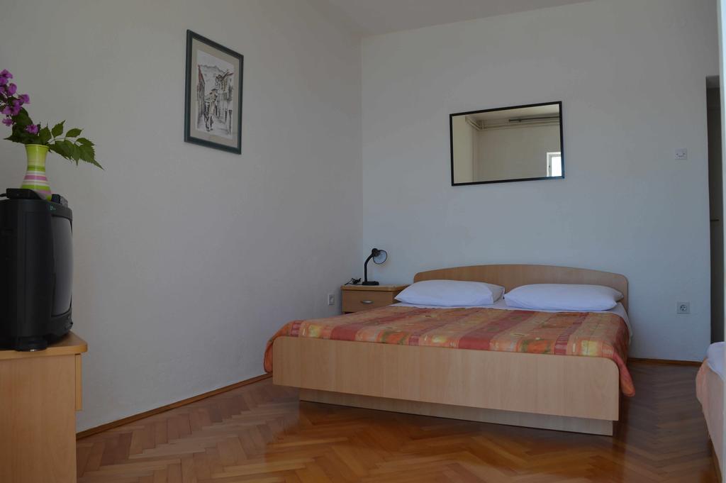 Apartments Majstrovic Živogošće Exteriör bild